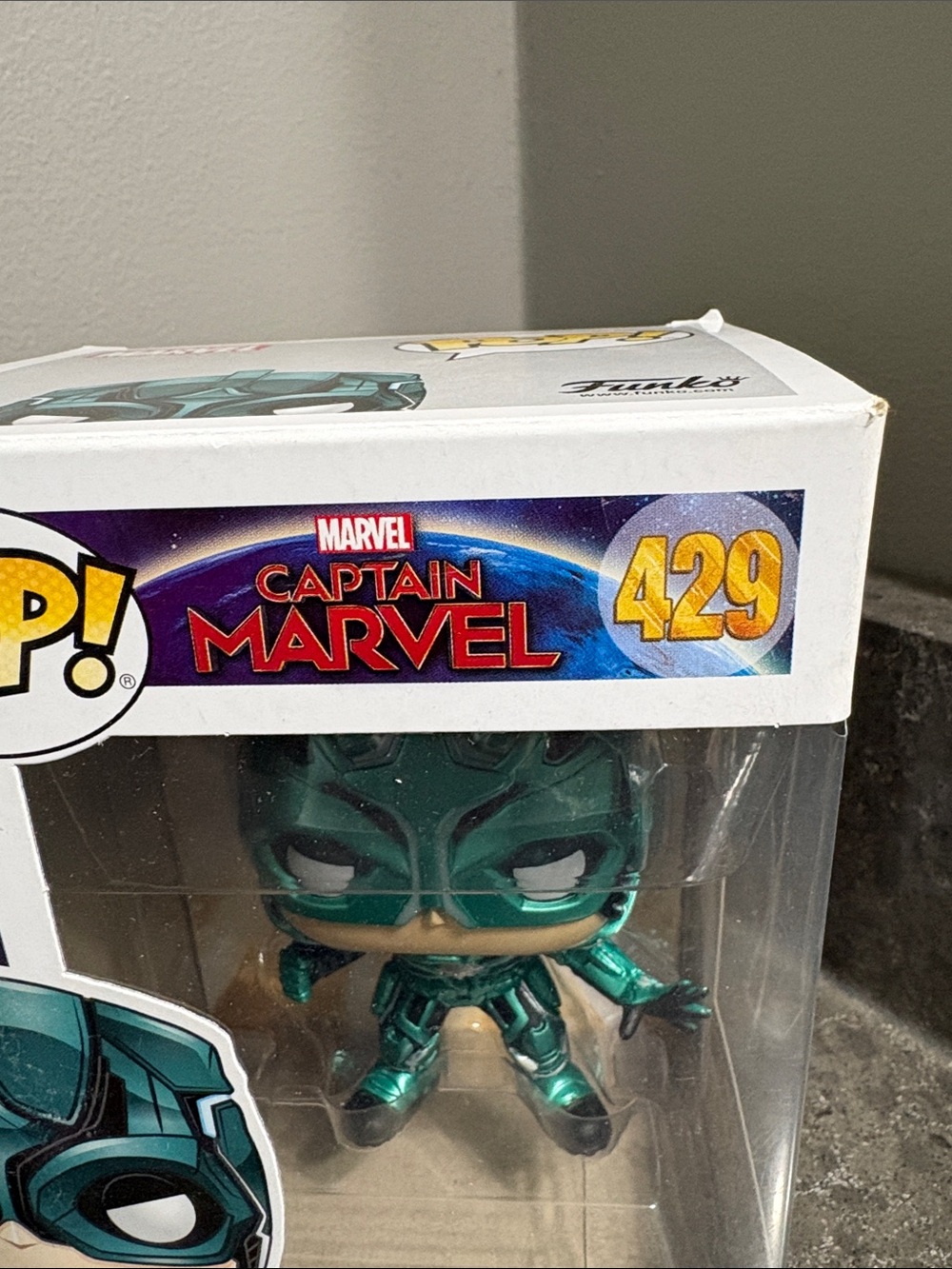 Funko Yon-Rogg Teal Metallic Pop! Figure #429 - Picture 5 of 5